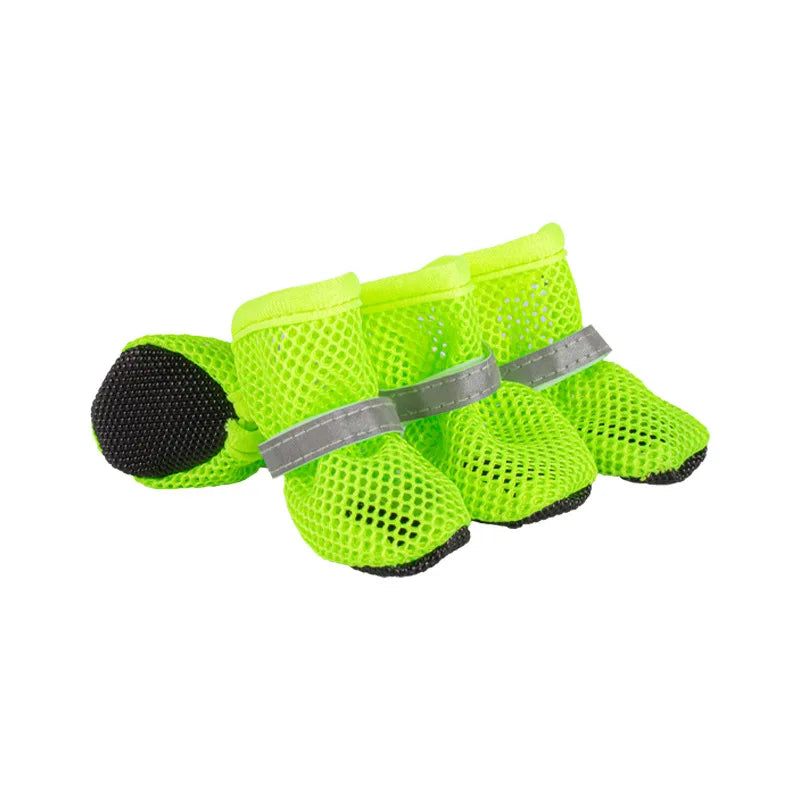 Bottes Rafraîchissantes pour Chien — Promenades Nocturnes & Protection des Pattes